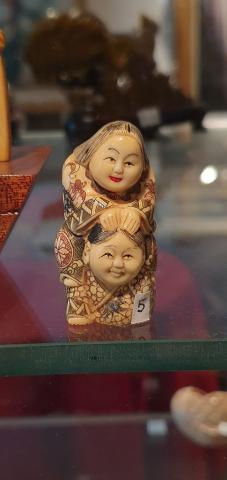 Two women - netsuke